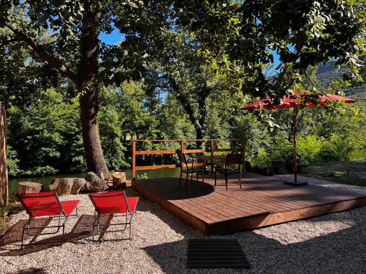 La Magnanerie Dhotes , Les Roulottes Insolites Sauve ภายนอก รูปภาพ